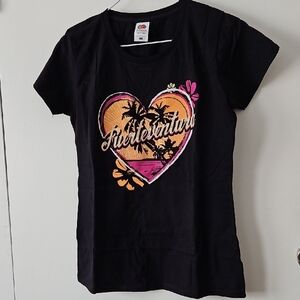 Fuertoventura Cannary Islands Black Tshirt Juniors M NWOT